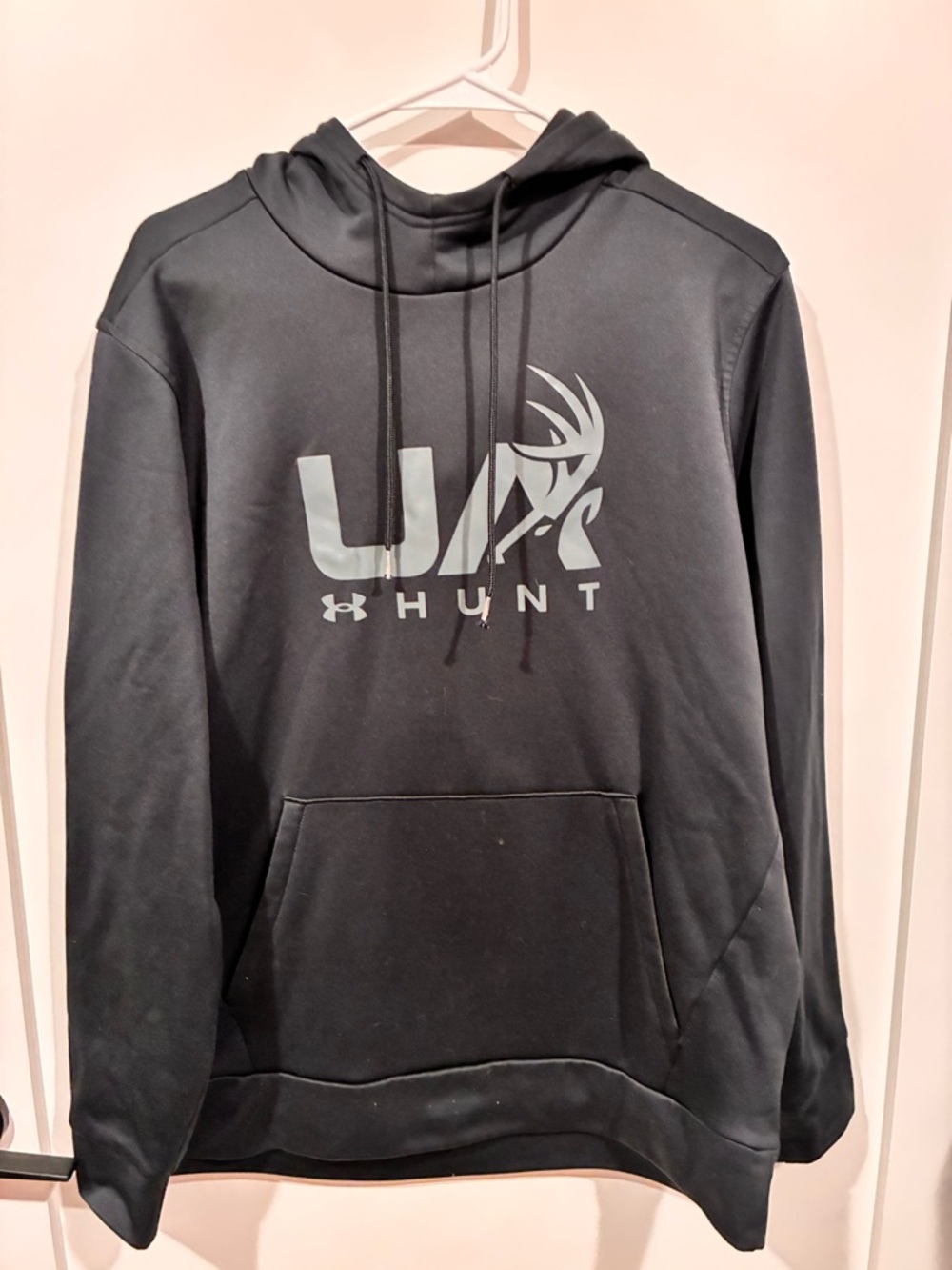 Under Armour Black Hunt Logo Pullover Hoodie